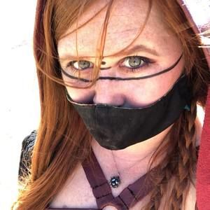 Meet your Posher, Nina